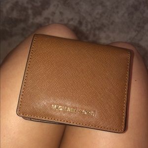 Michael kors wallet